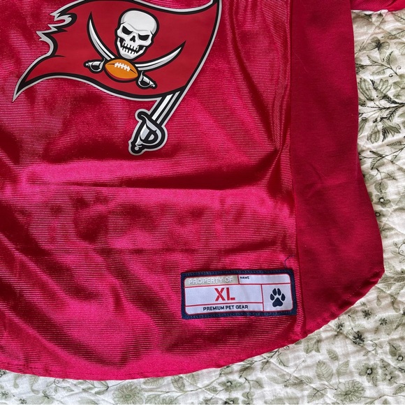 Littlearth NFL Stretch Dog & Cat Jersey, Tampa Bay Buccaneers - Picture 2 of 3